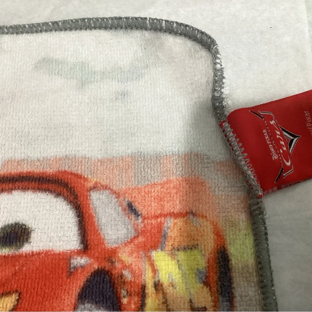 Vtg. Disney/Pixar CARS washcloth. Red, white,yellow&black. CUTE!